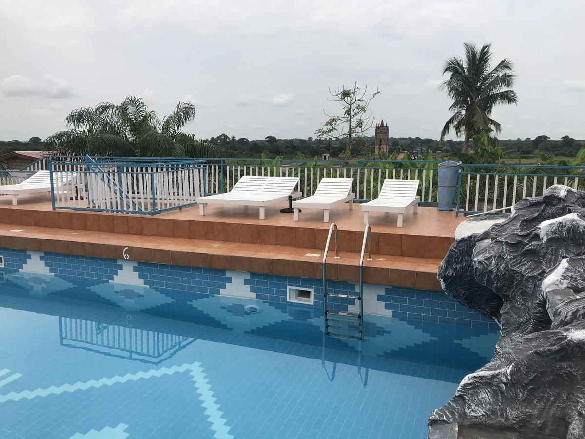 Akosombo Continental Hotel Екстер'єр фото