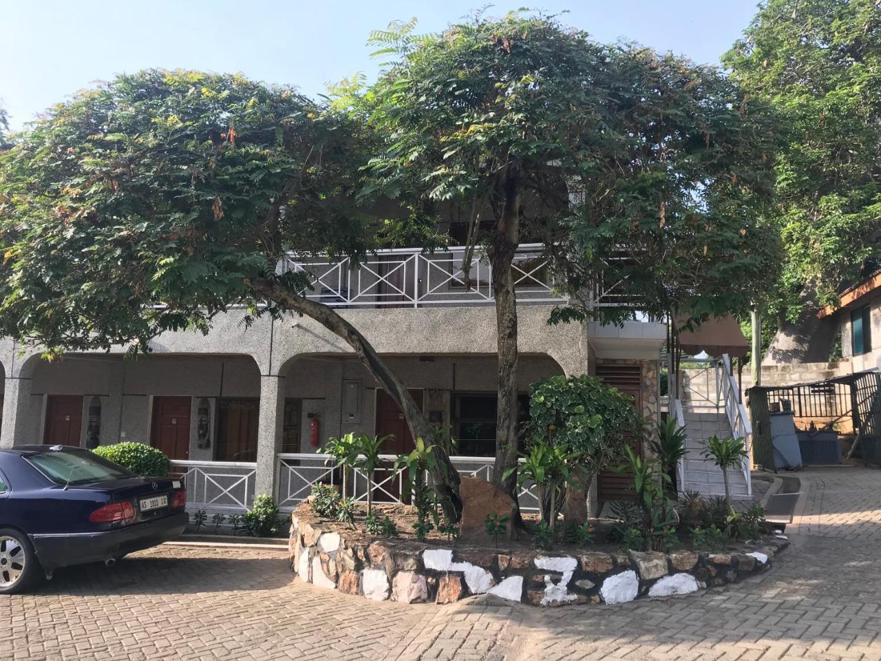 Akosombo Continental Hotel Екстер'єр фото